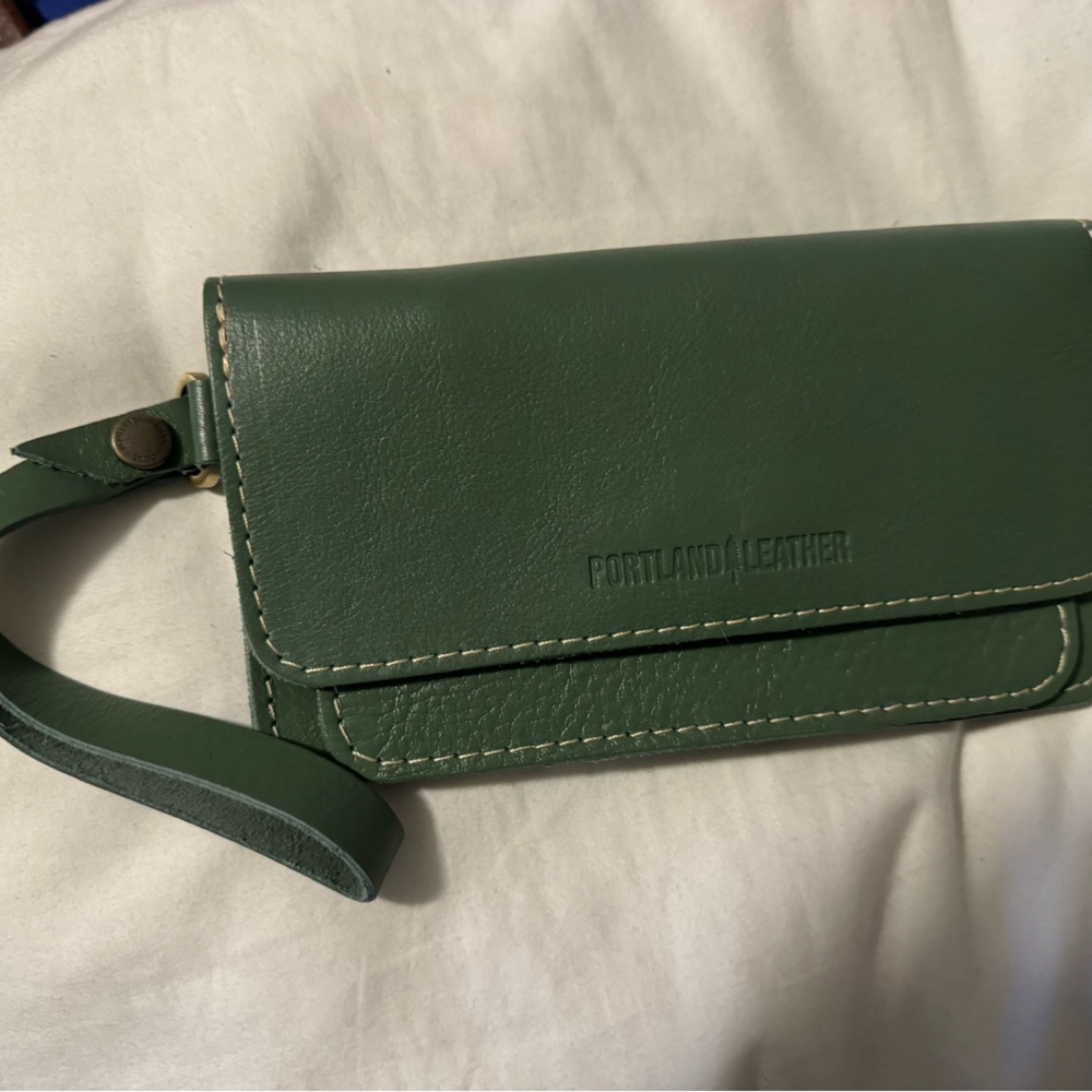 Brand New Portland leather Lily Wristlet